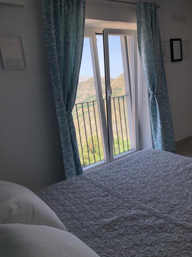 Ferienwohnung Un Capriccio - Ginepro Aieta Exterior foto